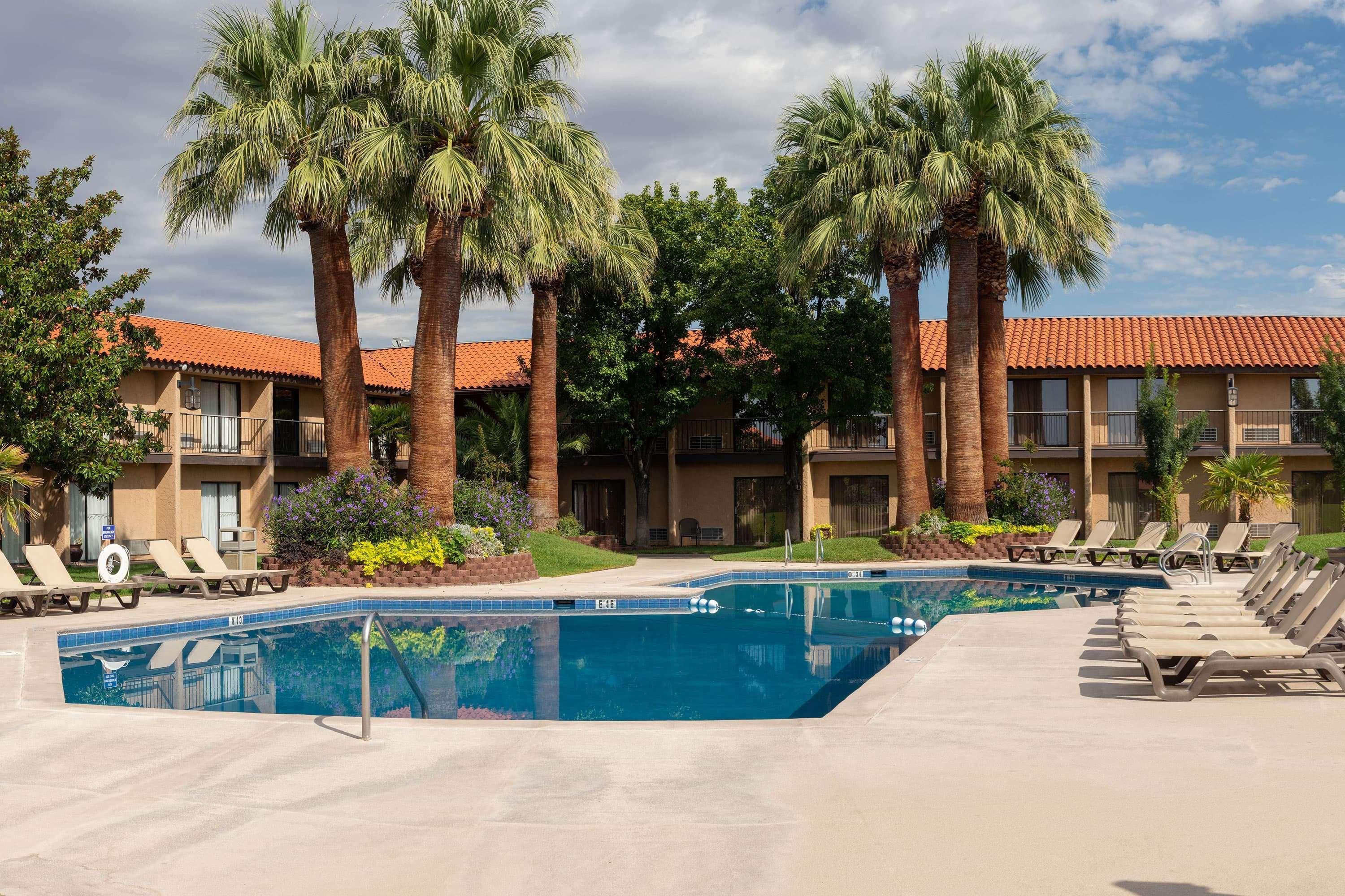 Loge St George Utah - Fall 2025 Saint George Extérieur photo